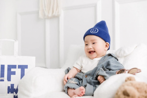 澄迈宝宝有黄疸手却很白 澄迈宝宝有黄疸手却很白